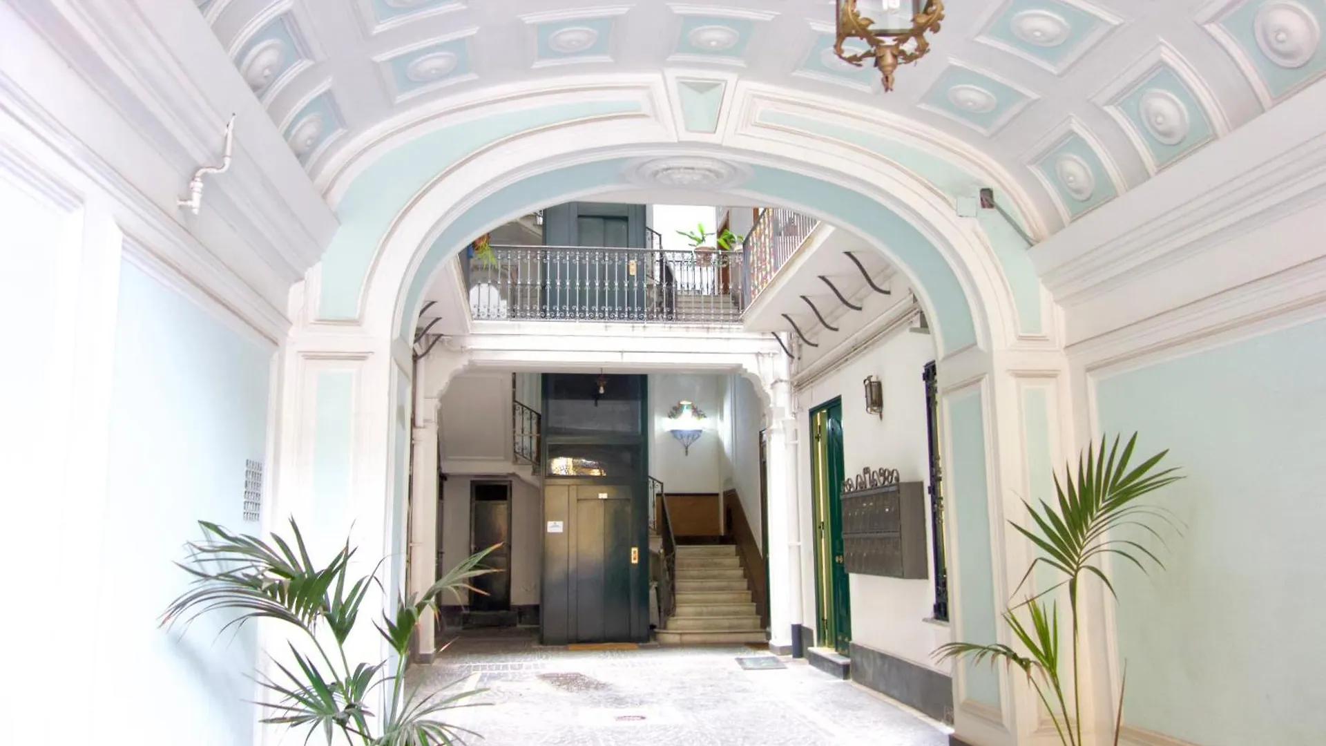 A26 Apartments - Premium Apartment In Naples