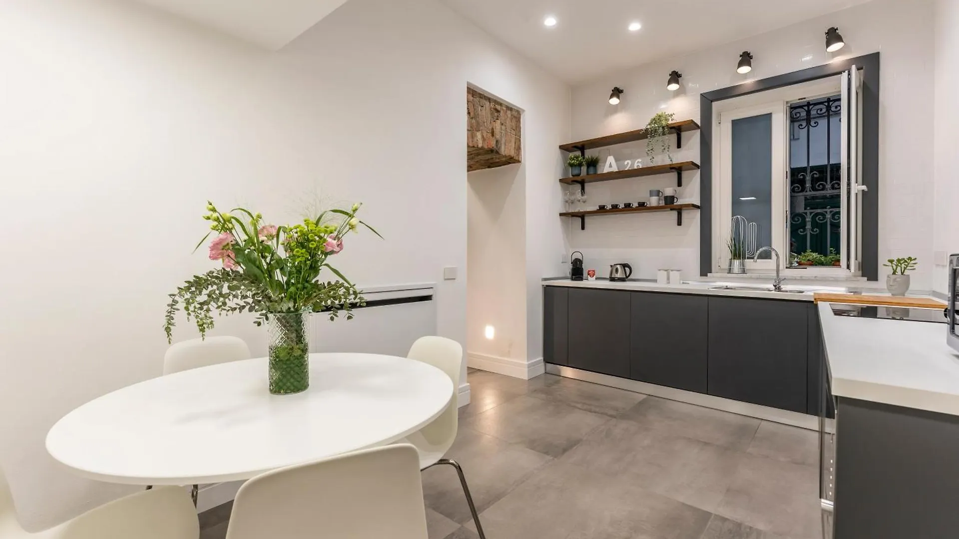 A26 Apartments - Premium Apartment In Neapol 0*,  Włochy