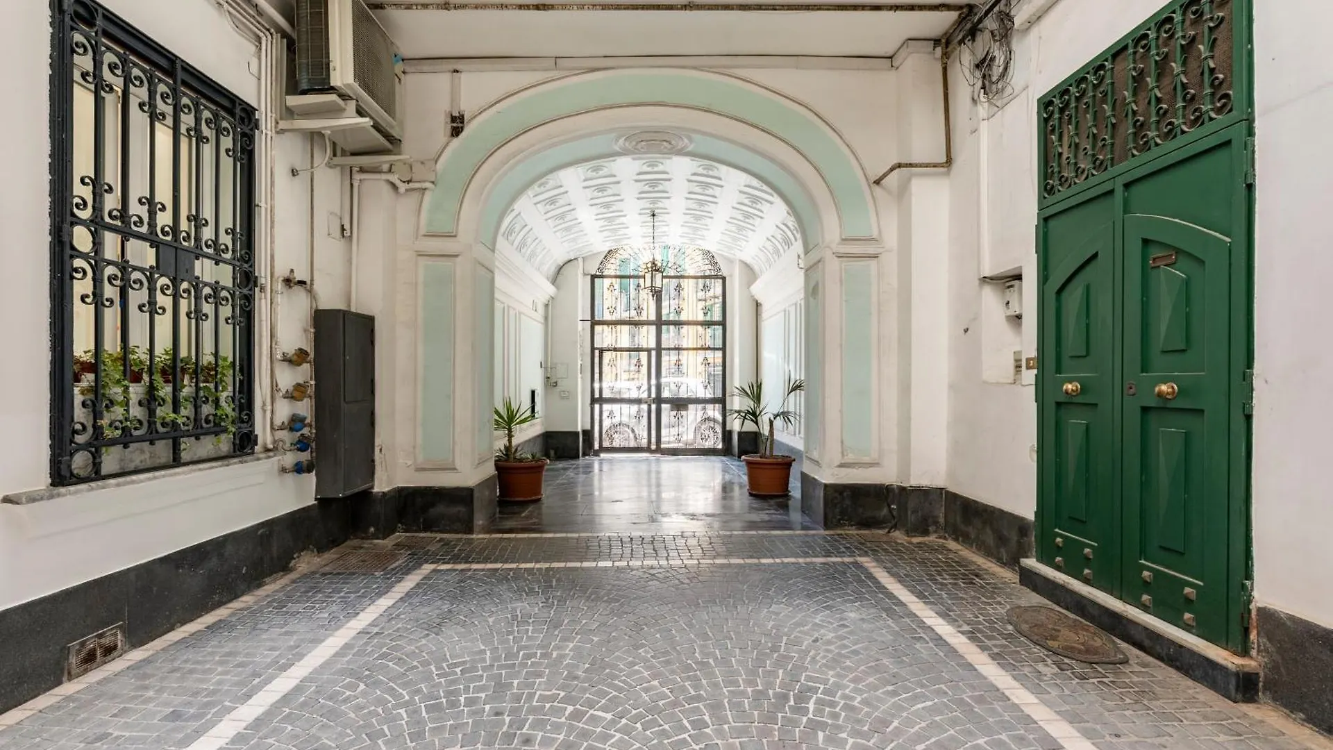 A26 Apartments - Premium Apartment In Neapol